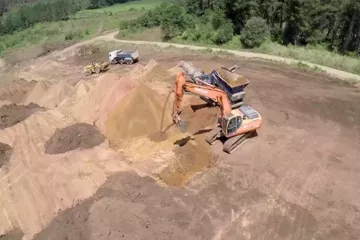 Explotación de cuarzo a cielo abierto por Erimsa en Galicia