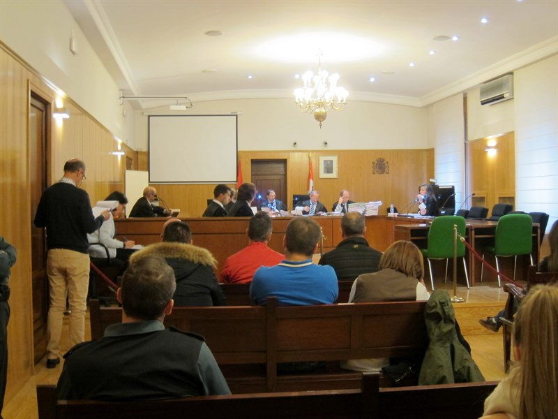 Juiciocharlinheroina 1