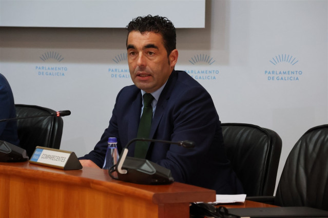 El Presidente De La Diputación De Pontevedra, Luis López, Comparece En El Parlamento Gallego