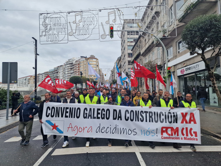 Los obreros salen a la calle en defensa de un convenio digno y gallego: 