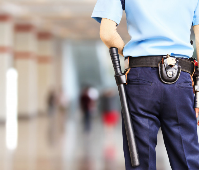 Archivo - Vigilante de seguridad