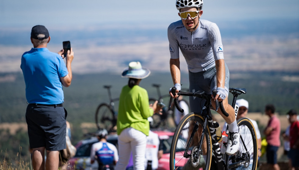 Diego López competiendo con el Picusa