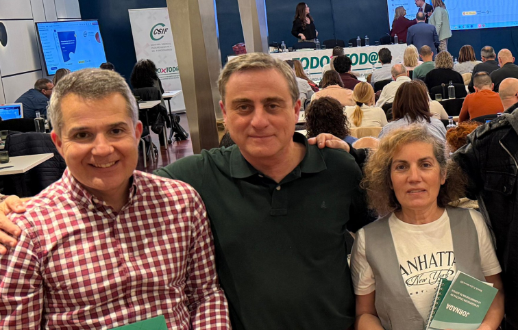 Casi mil bomberos metidos a 