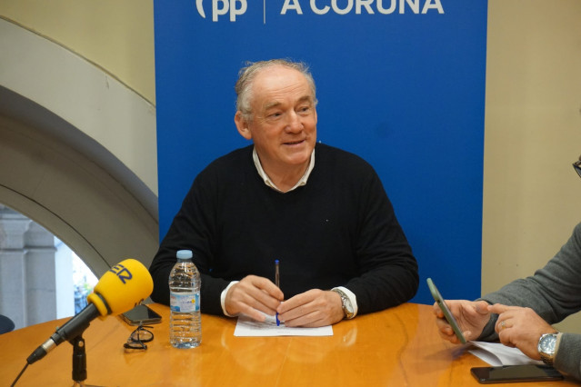 El portavoz del grupo municipal del PP en el Ayuntamiento de A Coruña, Miguel Lorenzo