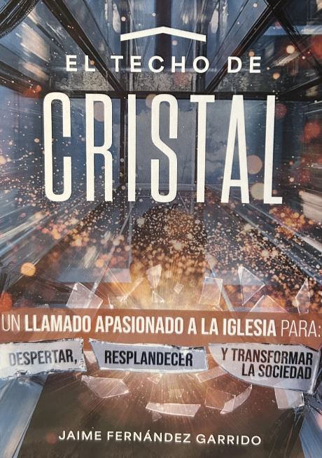 Bajo el Techo de Cristal