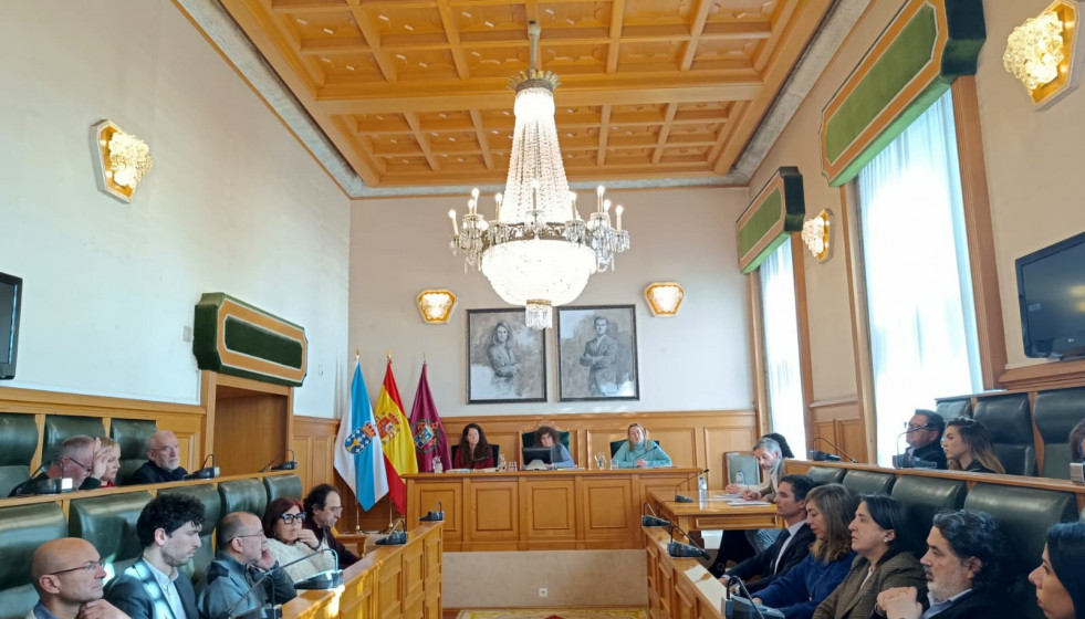 Pleno extraordinario del Ayuntamiento de Santiago