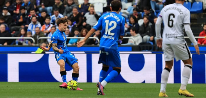 El Dépor se hace con la victoria ante un Ceuta complicado