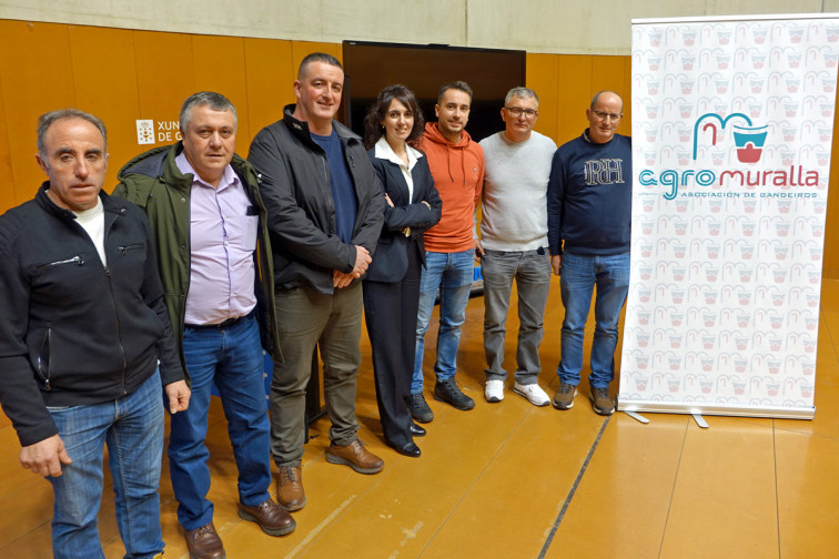 Agromuralla se expande a otros sectores y envía ayuda a los ganaderos afectados por los incendios