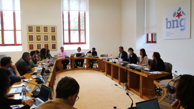 Archivo - La portavoz nacional del BNG, Ana Pontón, encabeza una reunión del 