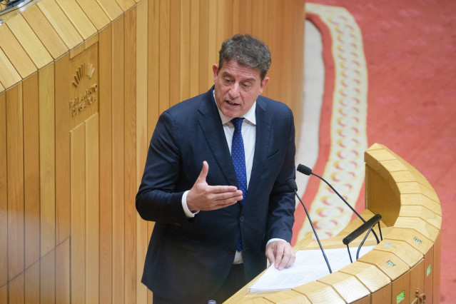 Archivo - El secretario general del PSdeG, José Ramón Gómez Besteiro, en el Parlamento. Foto de archivo.