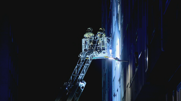 Dos detenidos por el incendio mortal en un edificio de San Isidoro, A Coruña