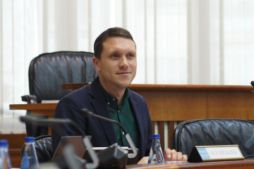 Archivo - El diputado socialista Aitor Bouza