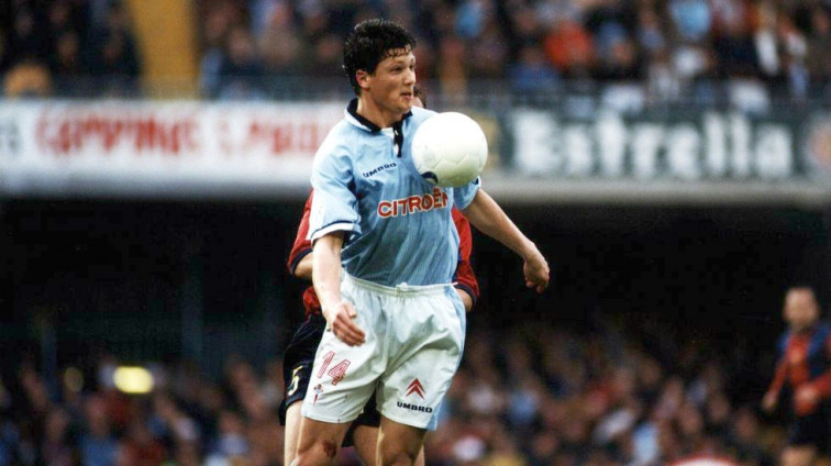 Lubo Penev, leyenda del Compos y del Celta, lucha por su vida en un hospital de Alemania