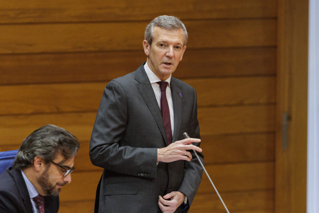 El presidente de la Xunta, Alfonso Rueda, en la sesión de control.