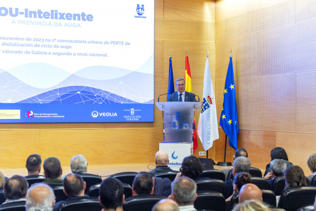 El presidente de la Diputación de Ourense, Luis Menor, inaugura la Jornada sobre el PERTE del Agua