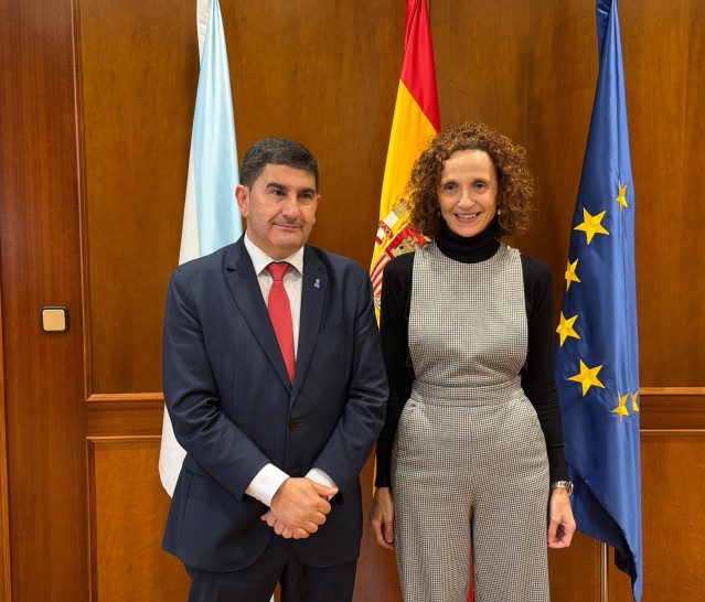 El delegado del Gobierno en Galicia, Pedro Blanco, se reúne con la fiscal superior de Galicia, Carmen Eiró