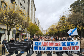 Profesionales del Turno de Oficio exigen en Santiago una 