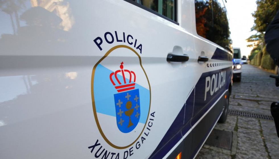 Archivo - Vehículo de la Policía Autonómica de Galicia.