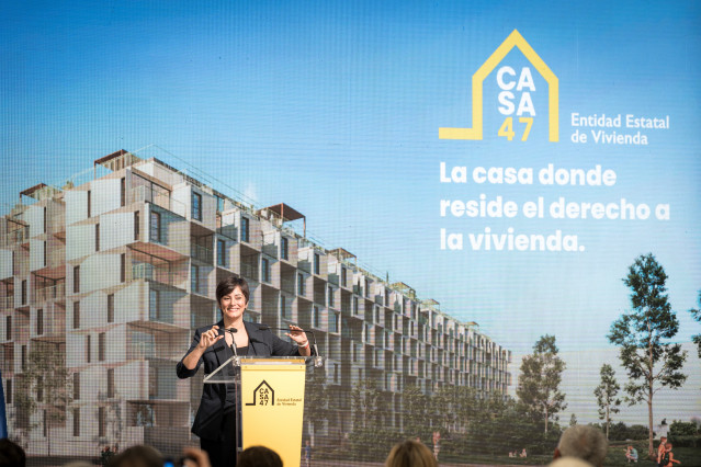 La ministra de Vivienda y Agenda Urbana, Isabel Rodríguez, interviene durante la presentación de la Entidad Estatal de Vivienda, en el Espacio Rastro, a 4 de diciembre de 2025, en Madrid (España). Esta nueva organización, que ha sido elaborada a partir de