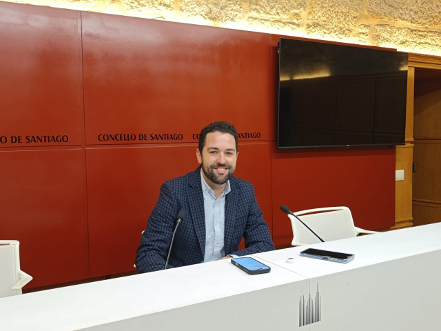 El concejal del PP de Santiago Adrián Villa