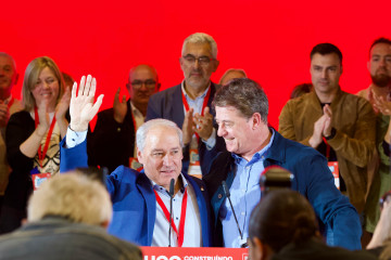 Archivo - Besteiro y Tomé en el congreso.