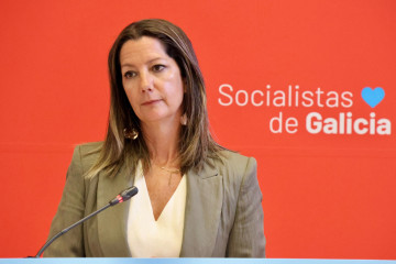 Archivo - La viceportavoz parlamentaria del PSdeG y secretaria de Organización, Lara Méndez, en rueda de prensa