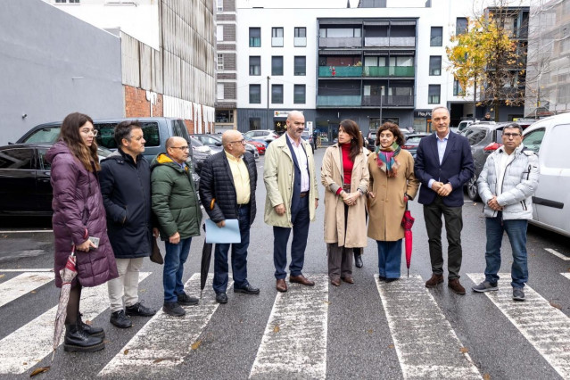 La Xunta firma con el Ayuntamiento de Bueu el convenio de cesión de suelo en el que construirá 21 viviendas públicas