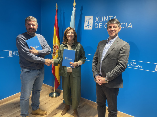 La Xunta y el Ayuntamiento de Outes firman un convenio para mejoras en infraestructuras de saneamiento y abastecimiento.