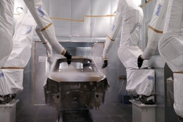 Archivo - Stellantis Vigo mejora su proceso de pintura, que reduce un 25% sus emisiones de CO2.