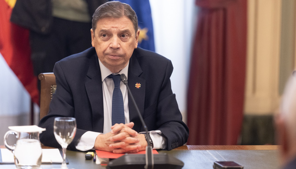 El ministro de Agricultura, Pesca y Alimentación, Luis Planas, se reúne con las organizaciones profesionales agrarias y cooperativas para analizar el estado de situación de la peste porcina african