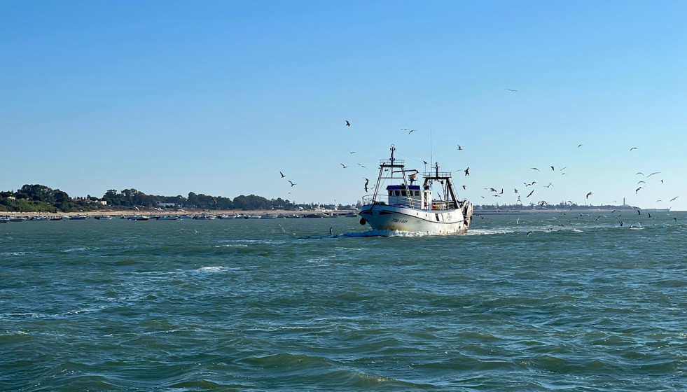 Archivo - Barco pesquero.