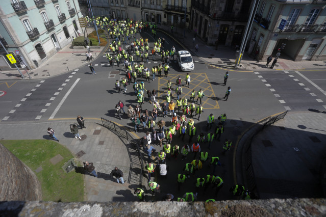 Archivo - Vista general de una marcha en la que han participado 400 camioneros, durante el undécimo día de paro nacional de transportistas, a 24 de marzo de 2022, en Lugo, Galicia.