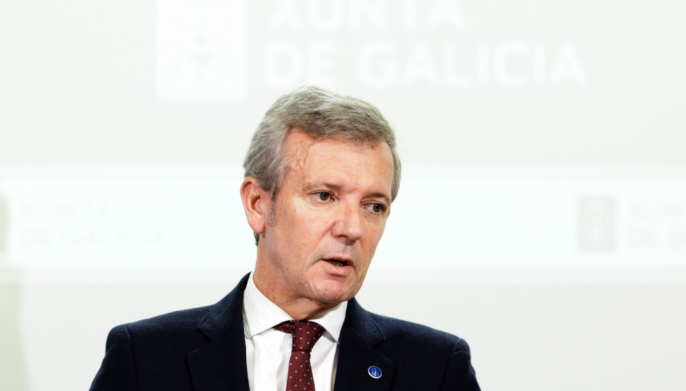 El titular del Ejecutivo gallego, Alfonso Rueda, en la rueda de prensa posterior a la reunión del Consello