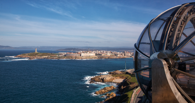 Dispositivo para localizar, por tierra, mar y aire, a un pescador desaparecido en la zona del Millenium, A Coruña
