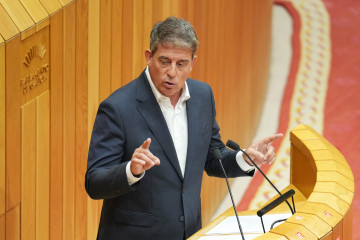 Archivo - El portavoz del grupo parlamentario socialista de Galicia, José Ramón Gómez Besteiro, comparece en el Parlamento gallego, a 9 de septiembre de 2025, en Santiago de Compostela, A Coruña, 