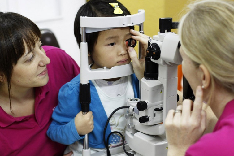 Disponibles desde este miércoles las ayudas de hasta 100 euros para gafas y lentillas a menores de 16 años