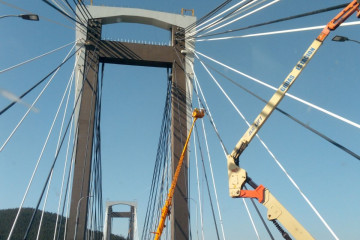 Archivo - Obras en el puente de Rande.