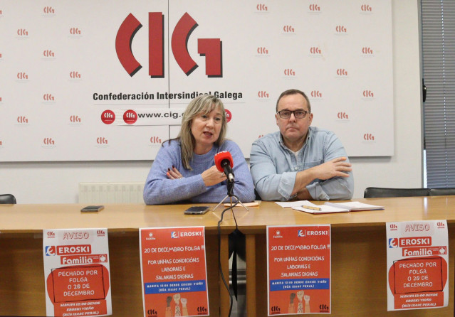 Presentación de jornada de huelga en Vegalsa-Eroski