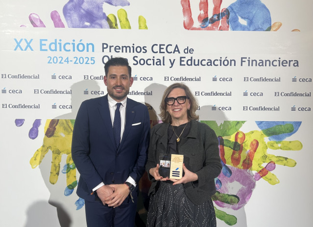 Carlorta Sánchez-Montaña y José Manuel Moruelo han recogido el galardón en Madrid