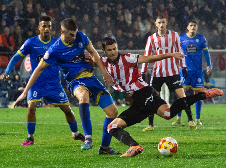 El Ourense CF resiste más de 100 minutos al Athletic, que lo elimina de la Copa del Rey en la prórroga