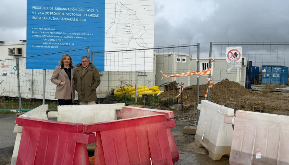 Los diputados del Grupo Popular Cristina Sanz y José Manuel Mato visitan el polígono de As Gándaras de Lugo