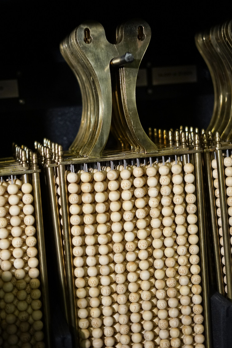 Galicia invertirá casi 84 euros por persona en la Lotería de Navidad