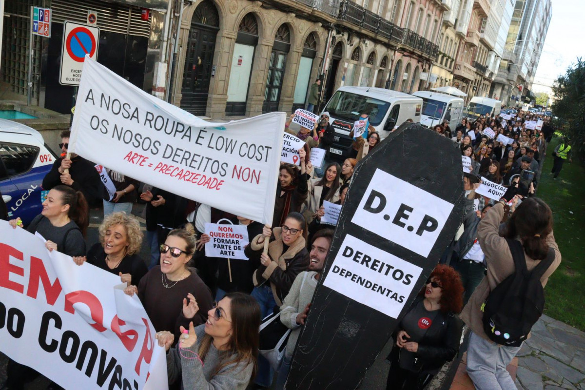 Cig dependientas arte textil