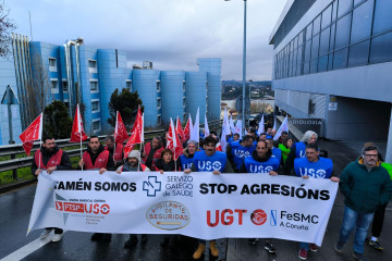 Protesta de vigilantes de seguridad privada contra las agresiones y para denunciar precariedad laboral