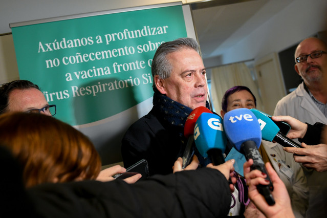 El conselleiro de Sanidade, Antonio Gómez Caamaño, en declaraciones a los medios.