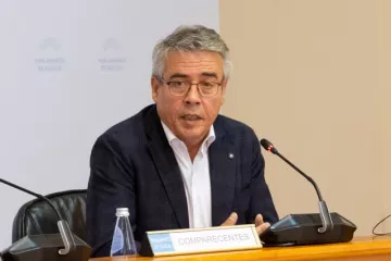 Manuel Rodriguez compareciendo en el Parlamento de Galicia para dar cuenta de su labor como director xeral de Defensa do Monte en una imagen de archiv