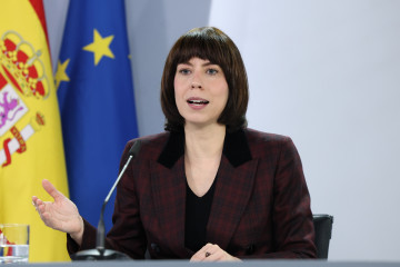 La ministra de Ciencia, Innovación y Universidades, Diana Morant, durante una rueda de prensa posterior  a la reunión del Consejo de Ministros, en el Palacio de la Moncloa, a 16 de diciembre de 2025
