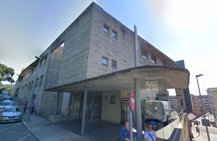 Esperas de más de cuatro horas en urgencias de Vigo, Cangas y A Guarda