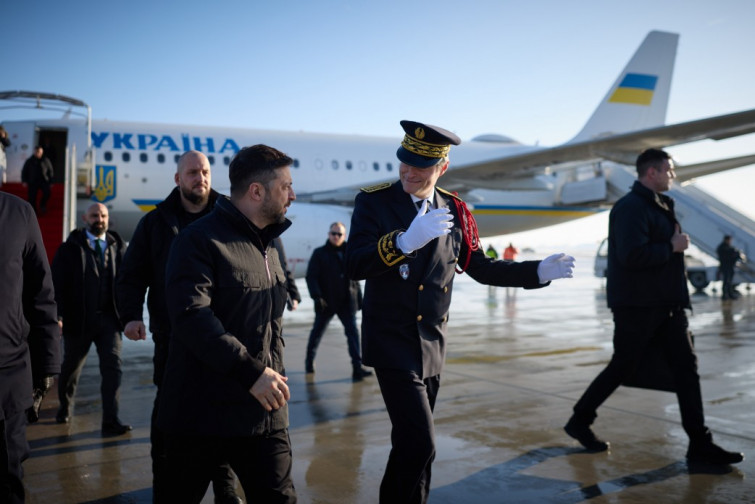 La Declaración de París compromete a España a enviar tropas a Ucrania bajo ciertas condiciones