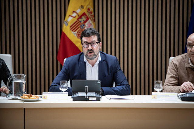 El secretario de Estado de Trabajo, Joaquín Pérez Rey, durante una reunión con representantes de CCOO, UGT, CEOE y Cepyme para abordar la subida del salario mínimo interprofesional (SMI) de 2026. A 7 de enero de 2026, en Madrid.